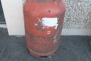 Butane gas bottle ( full )