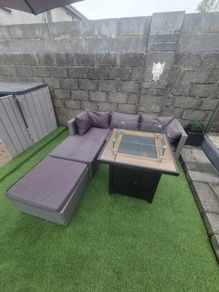 garden furniture suite and gas firepit
