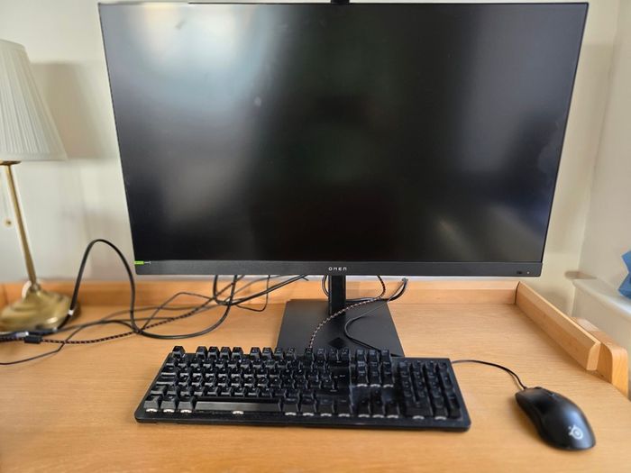 HP OMEN 32x UHD 144Hz Smart Gaming Monitor