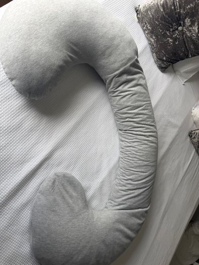 Pregnancy pillow