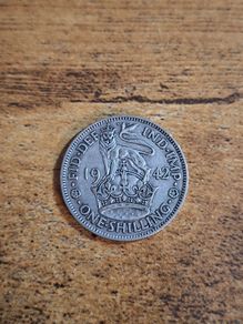 Great Britain UK 1942, One Shilling, George VI, English Crest, Silver Coin - free standard postage