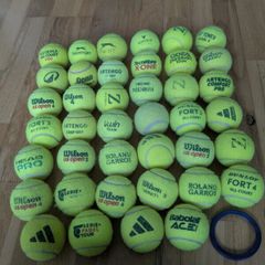 40 tennis balls