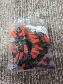 tiles leveling system