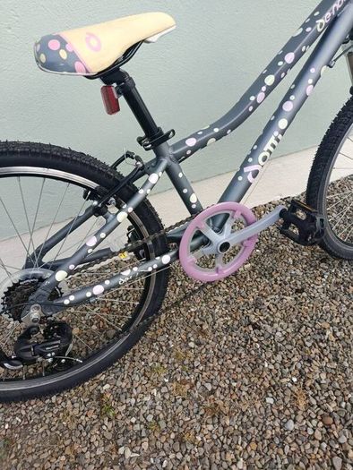 Girls bike
