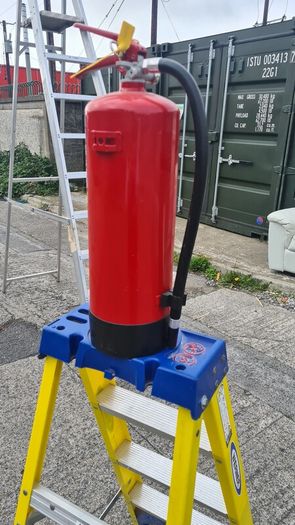 6 KG Powder Extinguishers