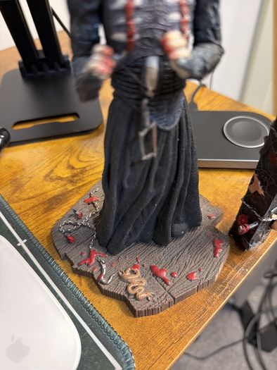 NECA Hellraiser Pinhead Figure