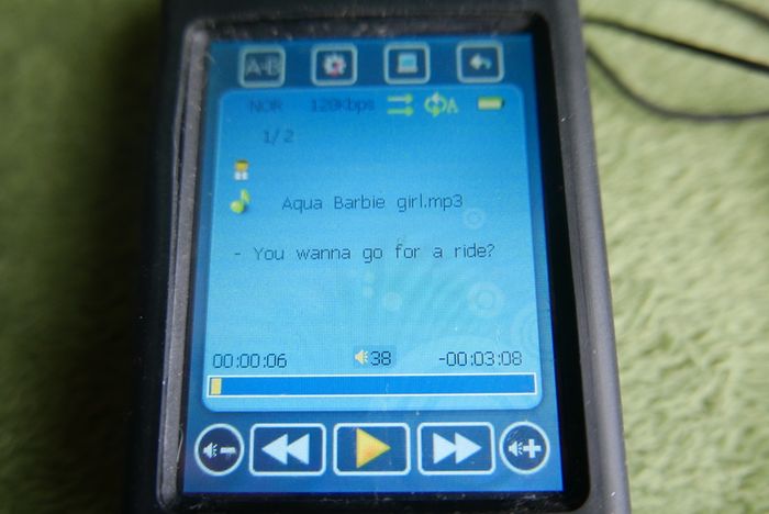 8GB MP4 Player Touch Screen FM Radio