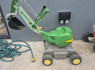 Kids digger and tractor