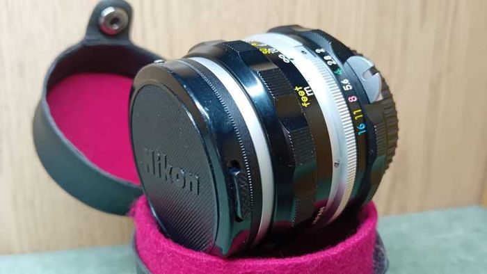 Nikon Nikkor-H Auto 1:2 F-50mm