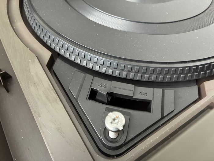 Steepletone SMC6D record player