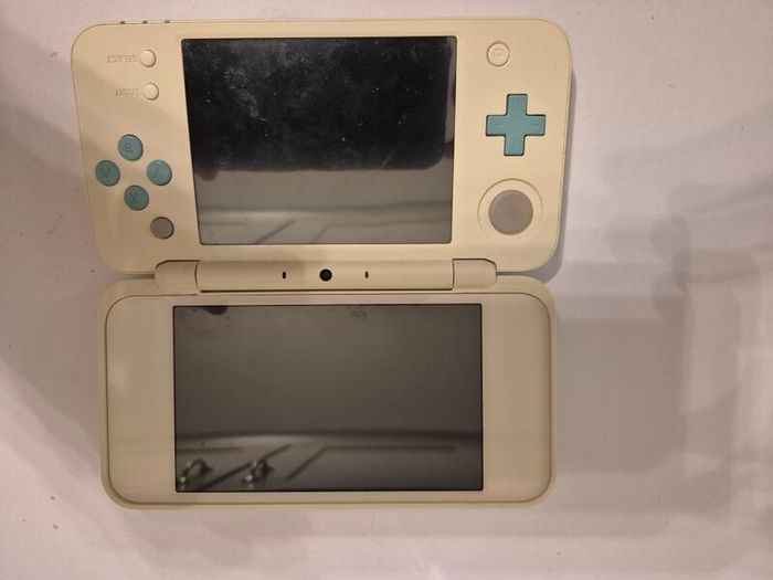 Animal Corssing 2DS LL for Repair