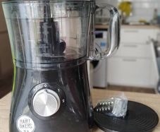 Food processor