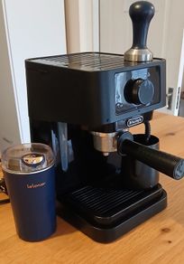 Delonghi Stilosa Coffee Machine + Coffee Bean Grinder