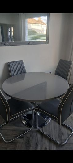 Dinning Table and chairs