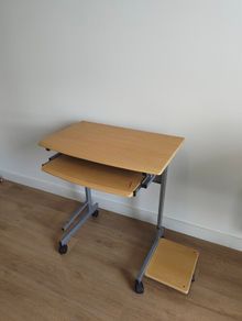 computer desk