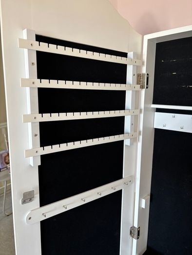 Mirror and Jewellery Storage Stand