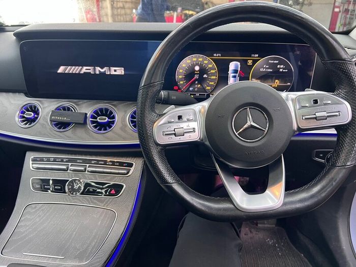 E-Class 2017 Widescreen High Spec!!