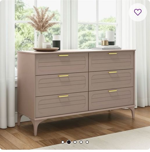 Chest of drawers