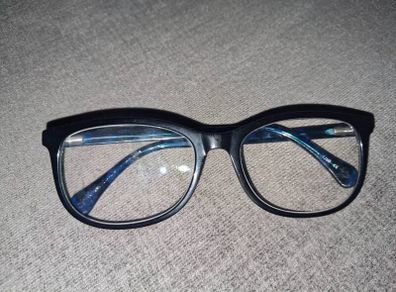 Free With Anything Bought Out Of My Ads!! - Converse Glass Frames - RRP - 130.00 - Approx - Size - Width - 140mm x Dept - 140mm - Height - 45mm