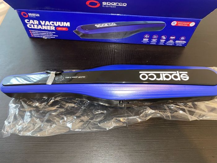 USB-C Cordless Vacuum