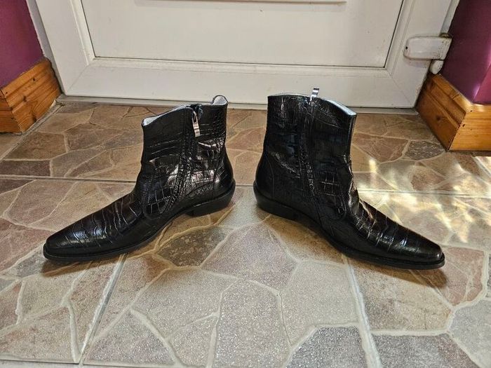 Ankle cowboy style boots