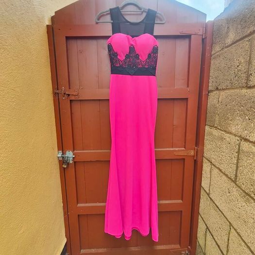 Brand new Pink Maxi dress size 10