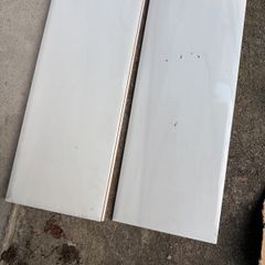 Wall tiles warm white with grey interest 2 .5 metres