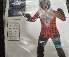 Hungry howler kids costume age