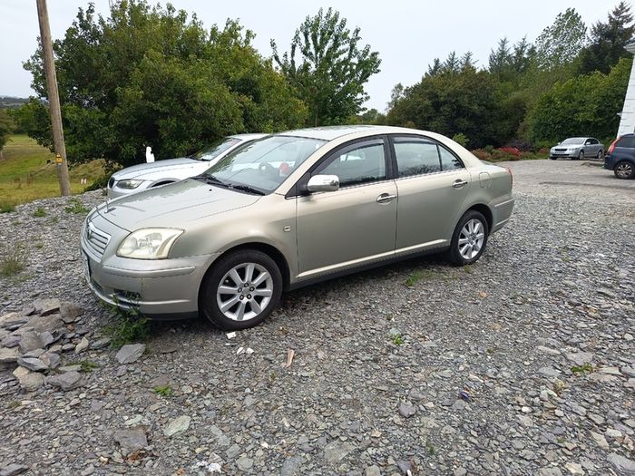 2005 Toyota Avensis