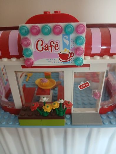 Lego Friends Cafe and Manual
