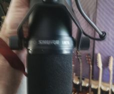 Shure SM7B