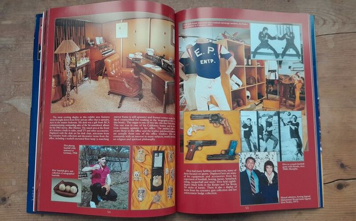Elvis Presley's Graceland - Official Guidebook