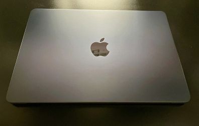 MacBook Air M4 13 2025