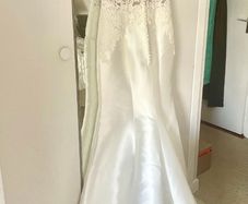 Wedding dress