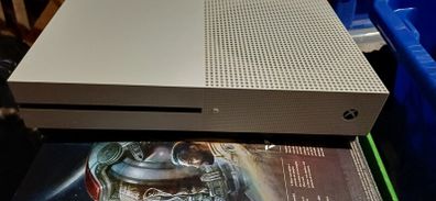 Xbox one S 1TB