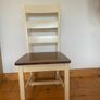 Table and 6 chairs Image 3