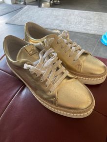 Alpe trainer gold leather shoes