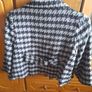womens small to medium sized coat Image 3