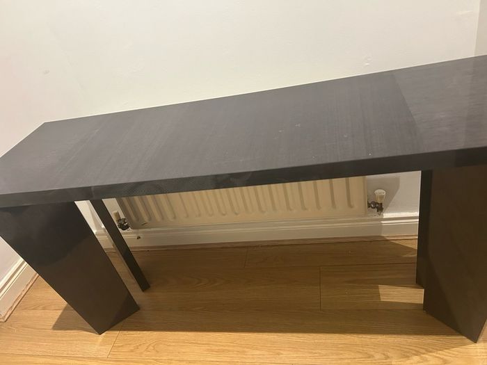 Console table