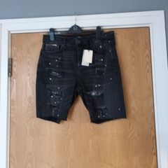 River Island  Black Ladies Shorts.  S. 32" - 14.   B.N.W.T.