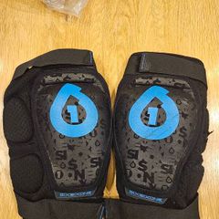 mountain bike knee pads