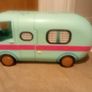 Lol camper with lol toys Image 3