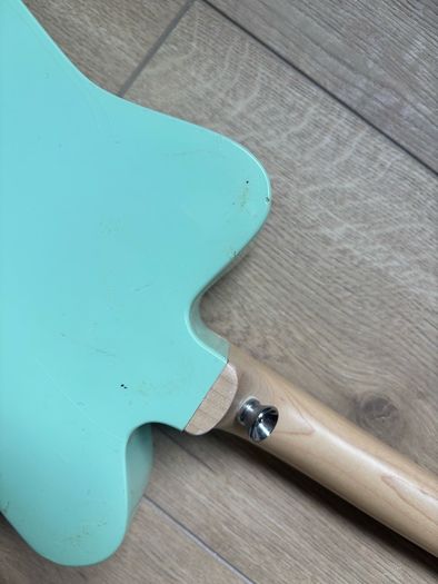 Kids Guitar Loog mini acoustic