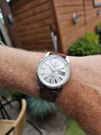 Watch Seiko 5 Deluxe. 1964.Servised.