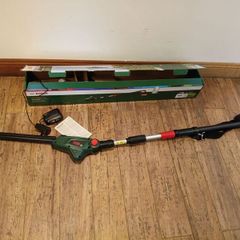 Bosch cordless hedge strimmer