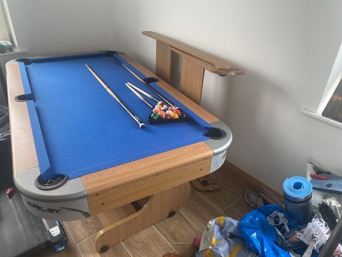 pool table