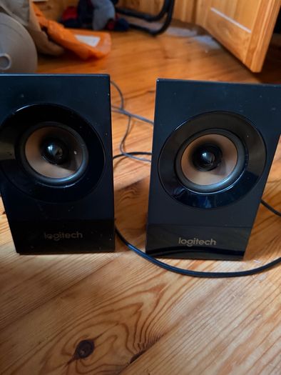 Logitech Z533 Speakers Broken