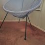 Egg shaped chair Image 3