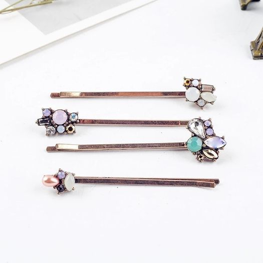 Set of 4 Hair Accessories Bobby Pins