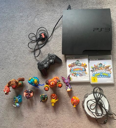 PS3 plus Skylanders kit